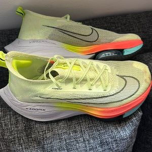 Nike Alphaflys next % . Size 8m ( 9.5 w )